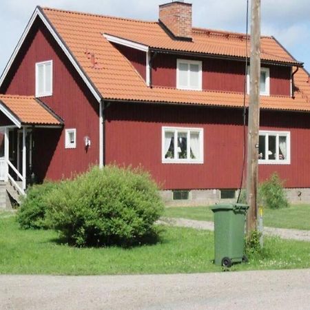 Egen Laegenhet I 2-Familjshus Pa Landet. Villa Tierp Eksteriør billede