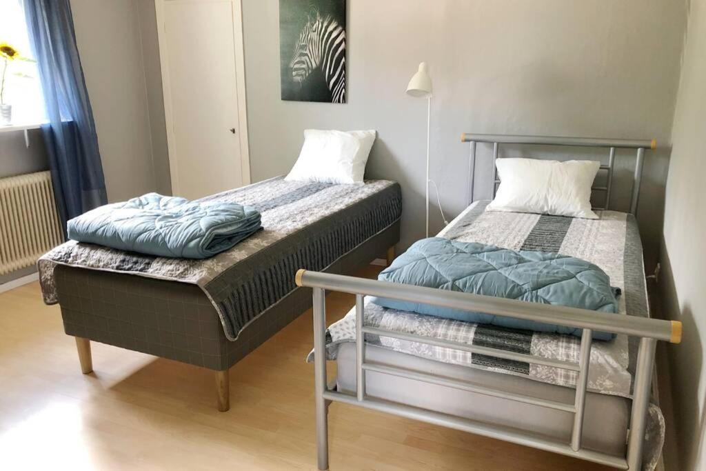 Egen Laegenhet I 2-Familjshus Pa Landet. Villa Tierp Eksteriør billede